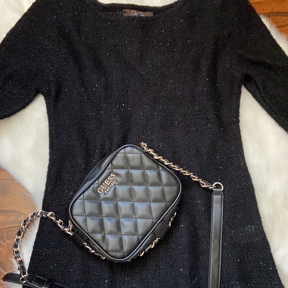 Black Jessica sweater in size M - Picture 6 of 7